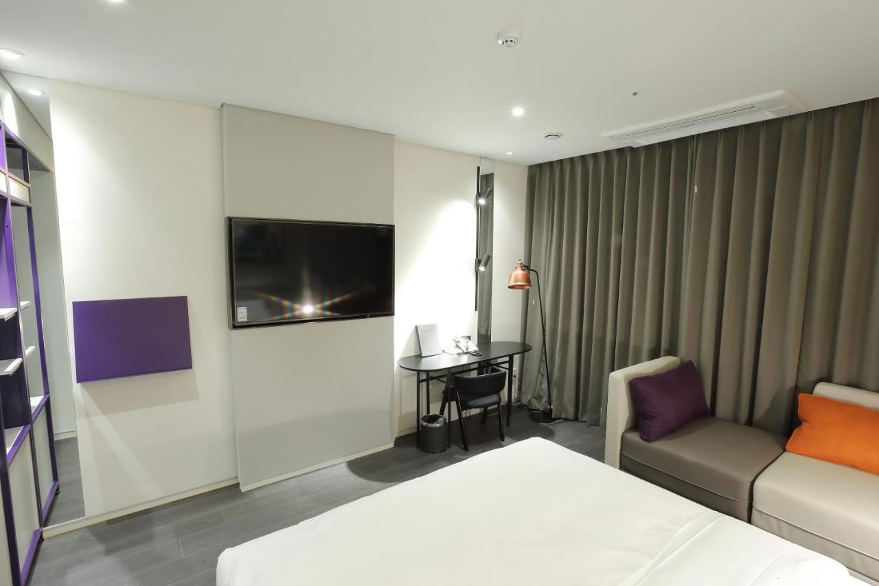 Orchid Hotel Wonju Exteriör bild