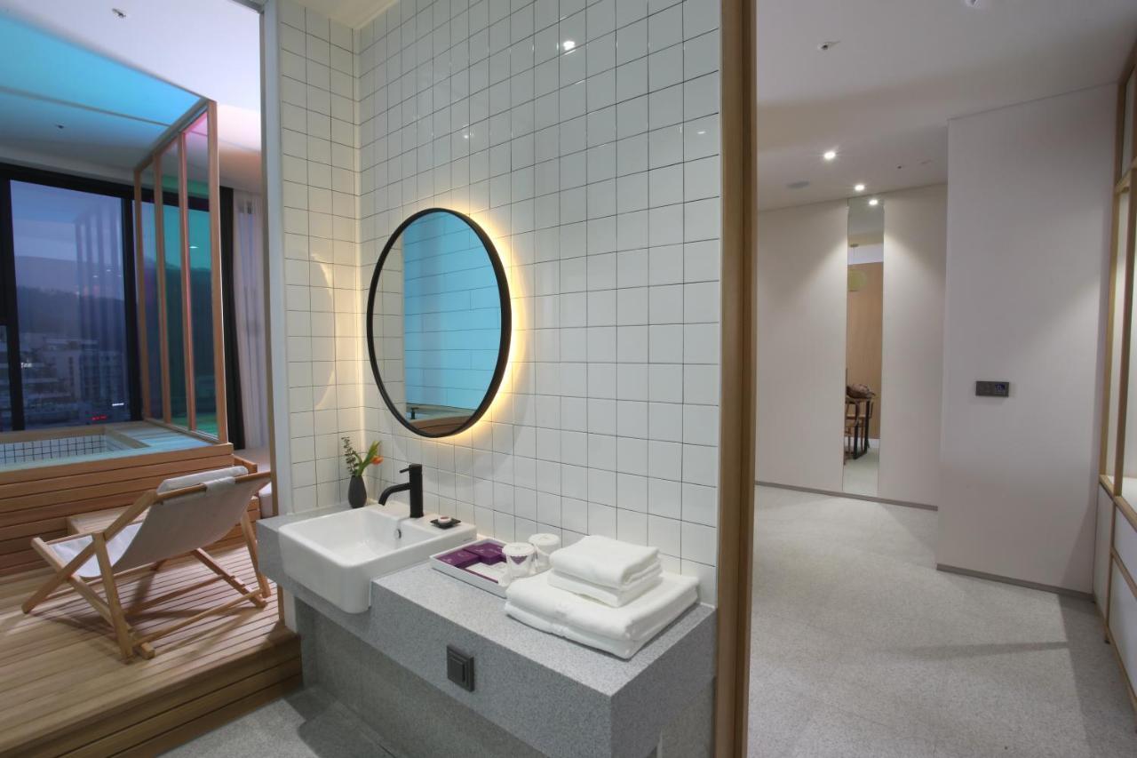 Orchid Hotel Wonju Exteriör bild