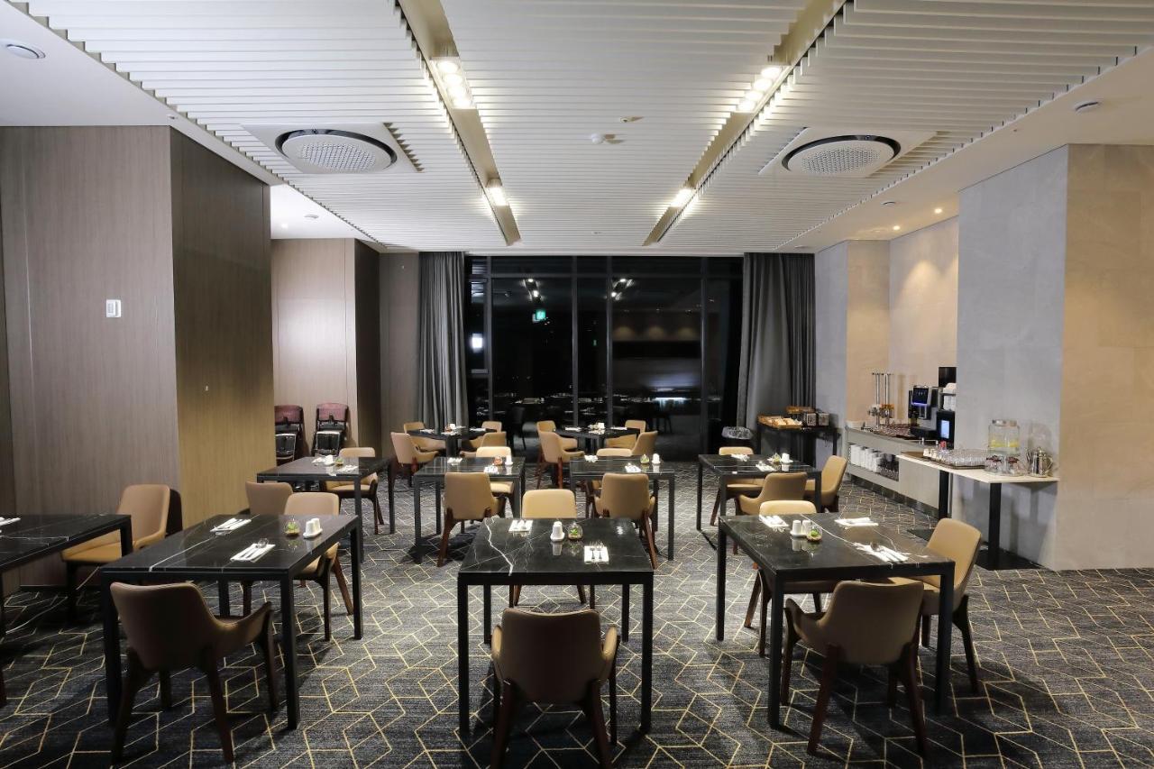 Orchid Hotel Wonju Exteriör bild